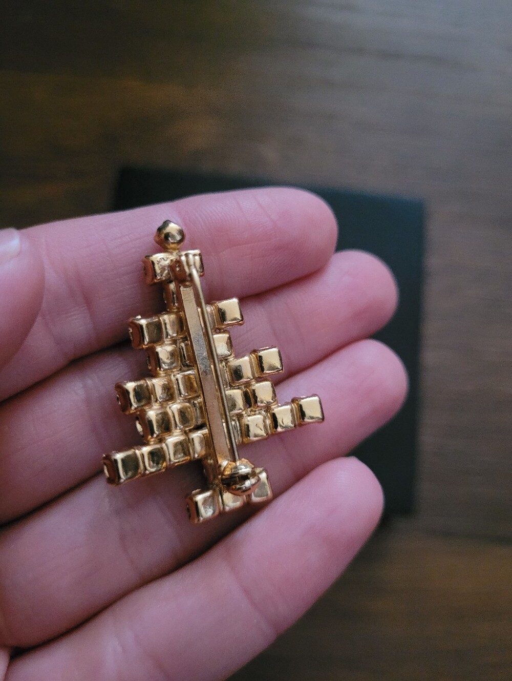 Minimalist Rhinestone Christmas Tree Brooch - Picture 3 of 4